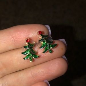 gold christmas tree stud earrrings